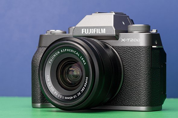 Video 4K con una fotocamera compatta ed economica! - Fujifilm X-T200. 26 Fujifilm X T20 beauty 02