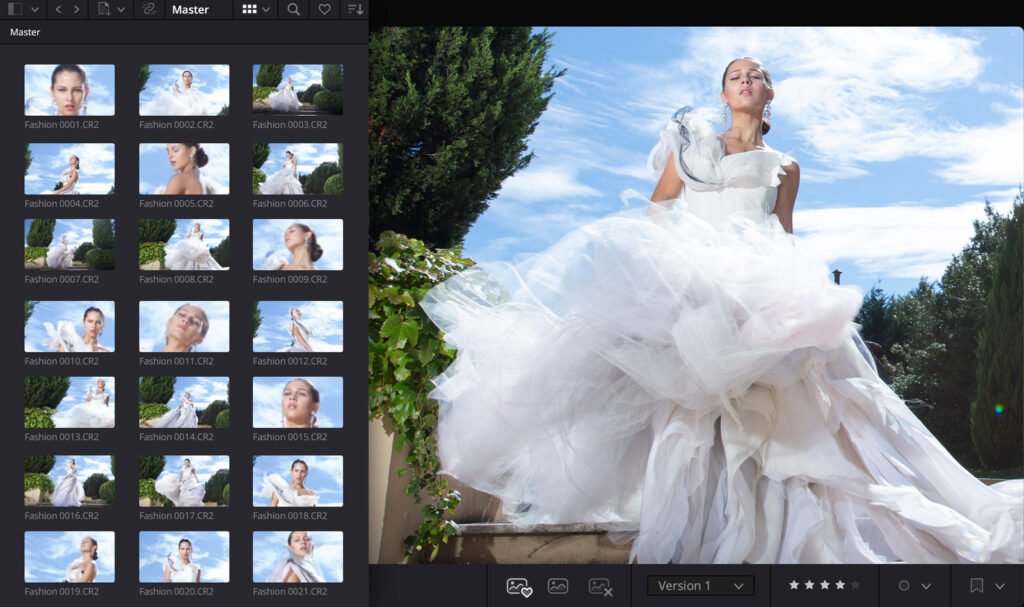 DaVinci Resolve 21 - Arriva il nuovo pannello Photo e otto nuovi strumenti AI 26 DaVinci Resolve 21 porta con sé il nuovo panello Photo, grazie al quale è possibile modificare fotografie in modo professionale e tante altre novità basate su AI per quanto riguarda i video.